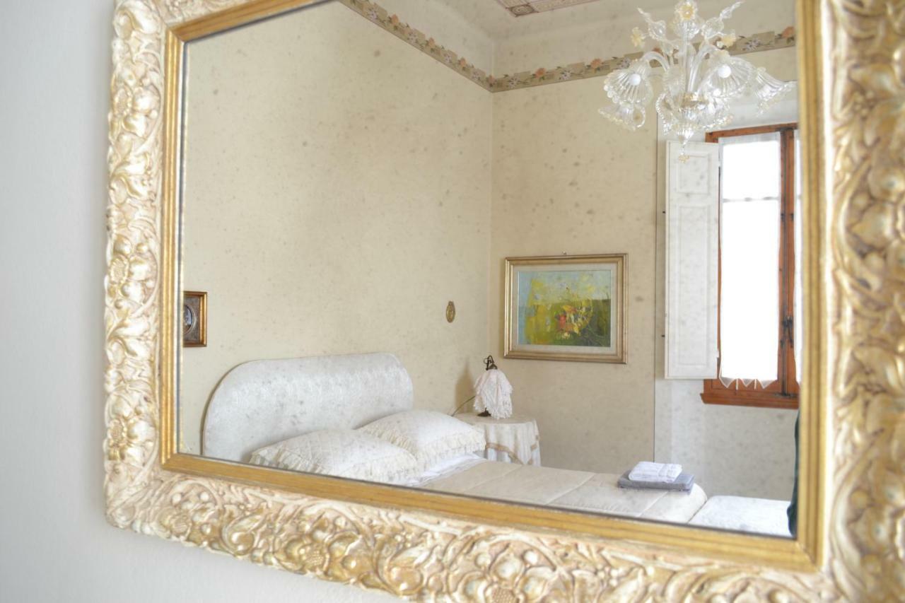 Cosetta Guest House Чертальдо Экстерьер фото